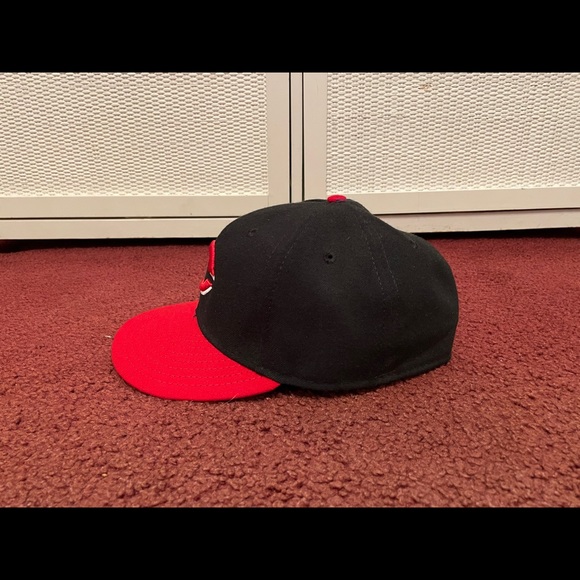 Cincinnati Reds Fitted hat - Picture 3 of 6